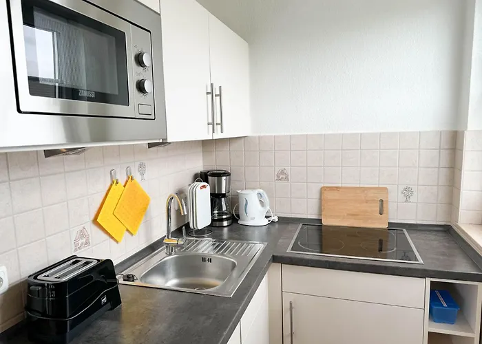 Haus Blanker Hans 9 *